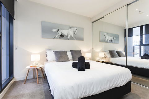 Complete Host 50 Claremont St Apartments - Kingaroy Accommodation 1