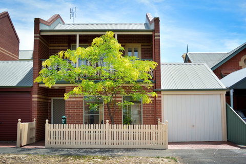 Turner Terrace - Kingaroy Accommodation 0