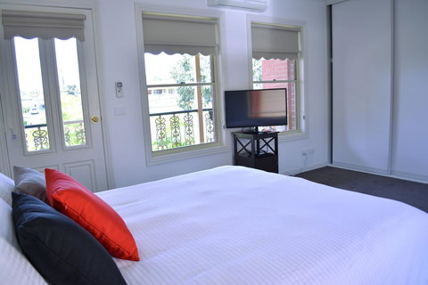 Turner Terrace - Kingaroy Accommodation 13