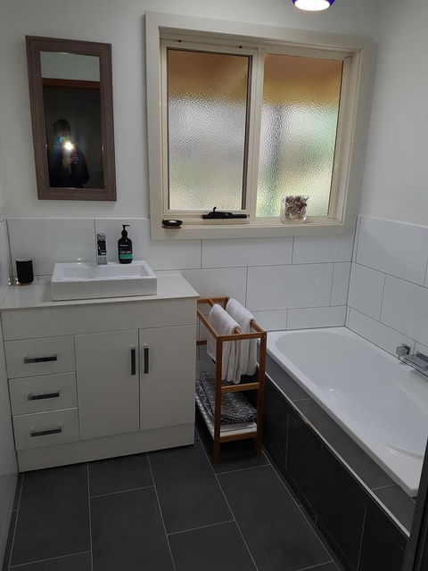 Wahroonga - Kingaroy Accommodation 4