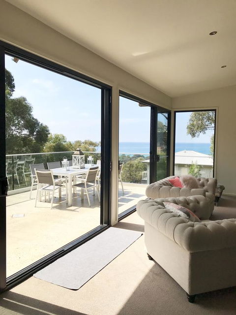 Lorne Sea View Terrace House - Kingaroy Accommodation 28