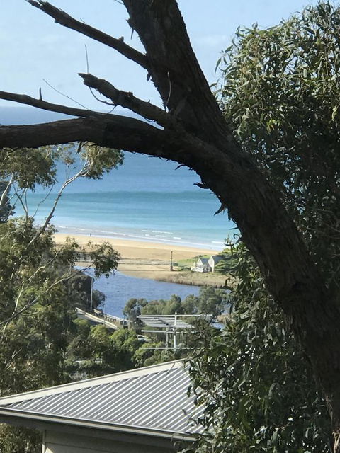 Lorne Sea View Terrace House - Kingaroy Accommodation 13