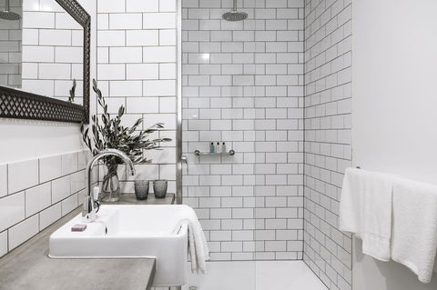 Daylesford Art Motel - Kingaroy Accommodation 2