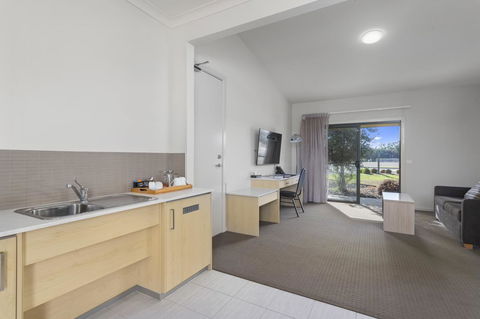 Quality Hotel Point Cook - Kingaroy Accommodation 10