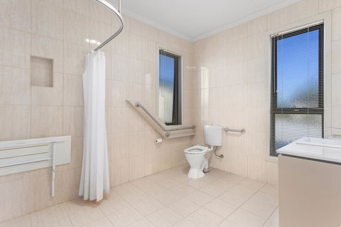 Quality Hotel Point Cook - Kingaroy Accommodation 13