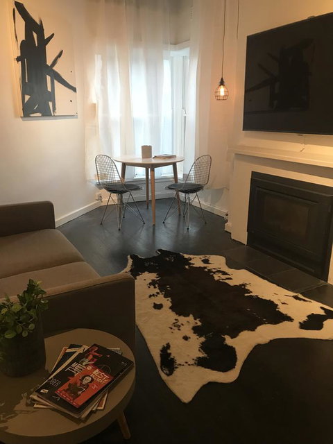 Rooftops - Kingaroy Accommodation 3