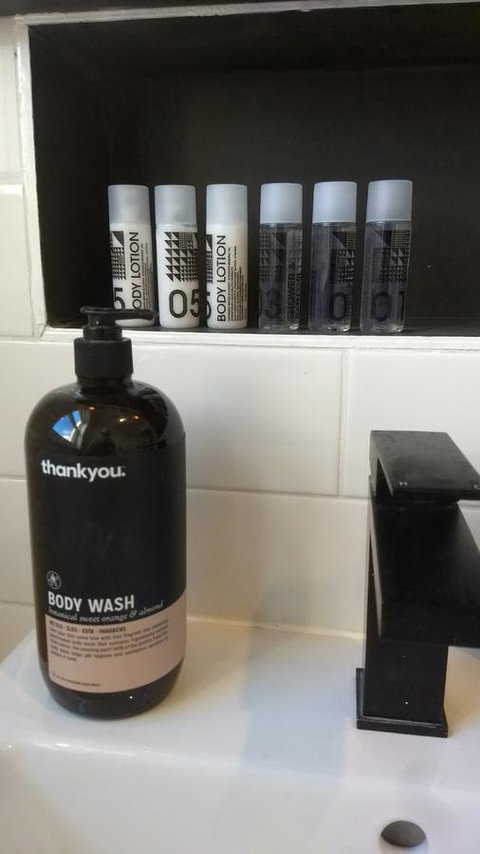 Rooftops - Kingaroy Accommodation 16