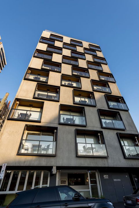 Oaks Melbourne South Yarra Suites - Kingaroy Accommodation 0