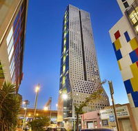 Royal Stays Apartments Melbourne- Clarke St - Kingaroy Accommodation