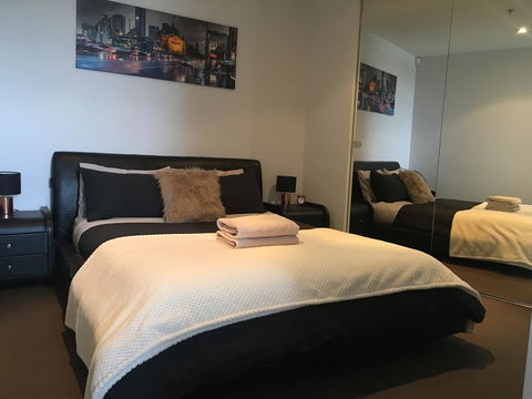 Society Accommodation - Kingaroy Accommodation 2