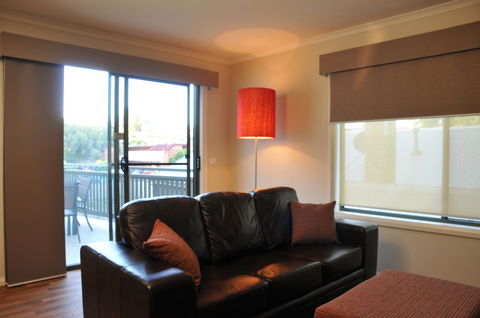 National Hotel Complex Bendigo - Kingaroy Accommodation 25