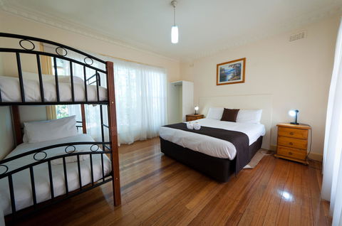 National Hotel Complex Bendigo - Kingaroy Accommodation 39