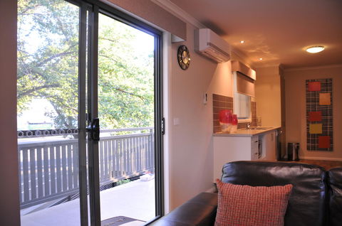 National Hotel Complex Bendigo - Kingaroy Accommodation 26