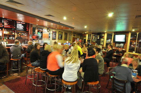 National Hotel Complex Bendigo - Kingaroy Accommodation 15