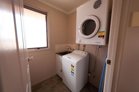 National Hotel Complex Bendigo - Kingaroy Accommodation 38