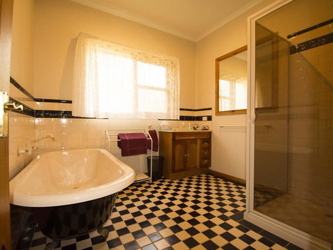 Angel's Rest - Kingaroy Accommodation 6