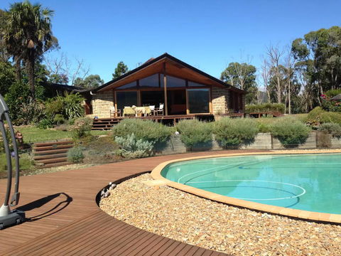 Kangaroo Manor - Kingaroy Accommodation 28