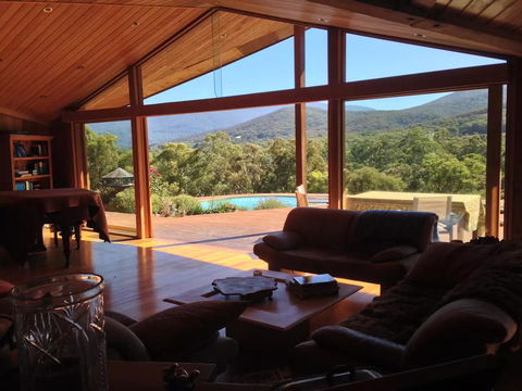 Kangaroo Manor - Kingaroy Accommodation 0