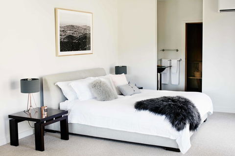 Polperro Villas - Kingaroy Accommodation 15