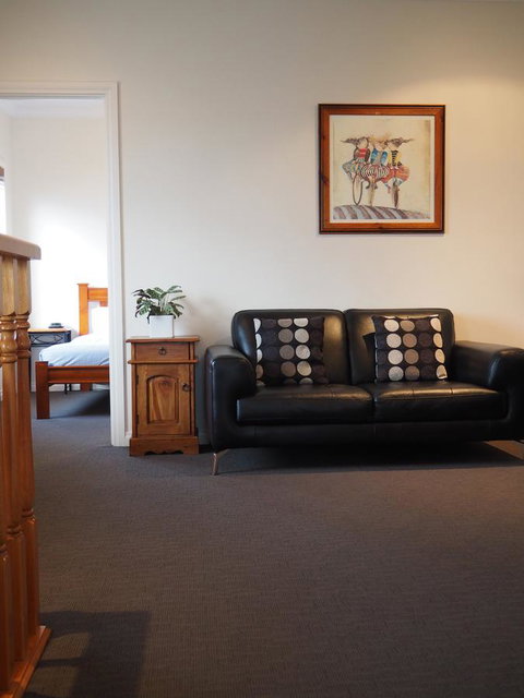 Beechwood Apartment - Kingaroy Accommodation 17