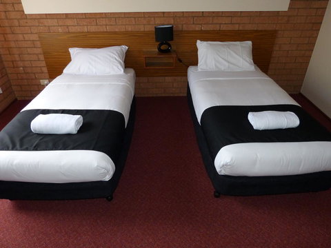 Blue Whale Motor Inn & Apartments - Kingaroy Accommodation 29
