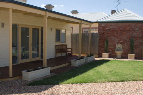 Sabina On Little Myers - Kingaroy Accommodation 22