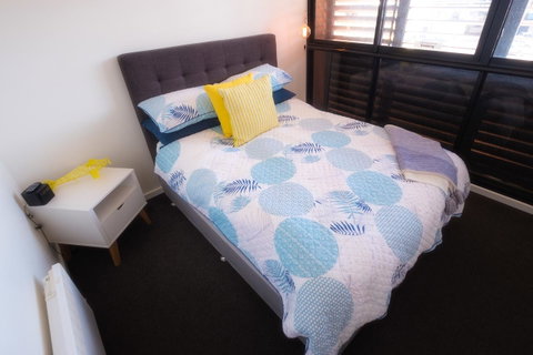 Waterfront Apt 234 Marinaquays - Kingaroy Accommodation 20