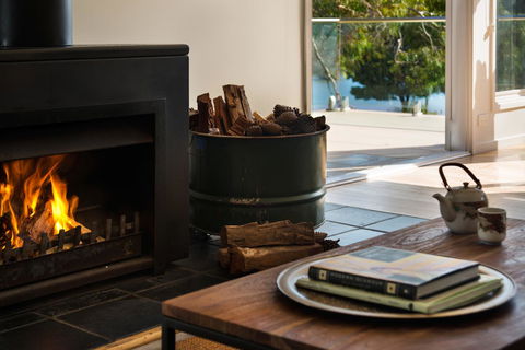 Lake Como Villa - Kingaroy Accommodation 8
