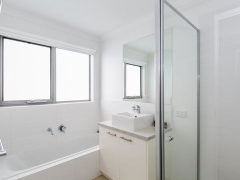 Torquay Timeout - Kingaroy Accommodation 12