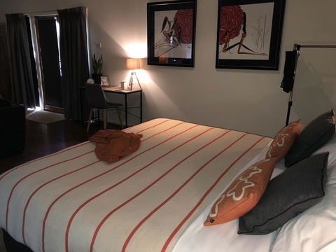 Minni Gums - Kingaroy Accommodation 24
