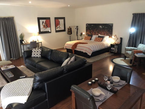 Minni Gums - Kingaroy Accommodation 0