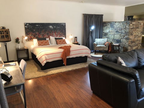 Minni Gums - Kingaroy Accommodation 19