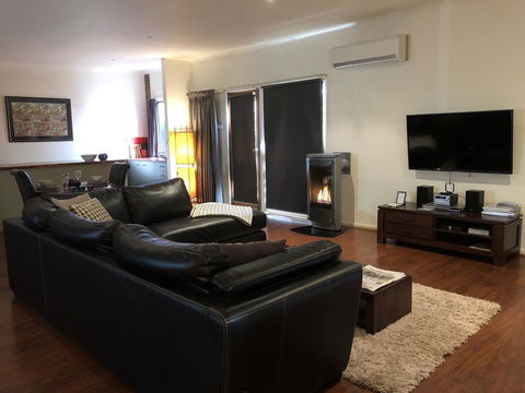 Minni Gums - Kingaroy Accommodation 13