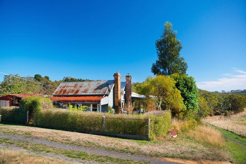 Cabrito - Kingaroy Accommodation 10