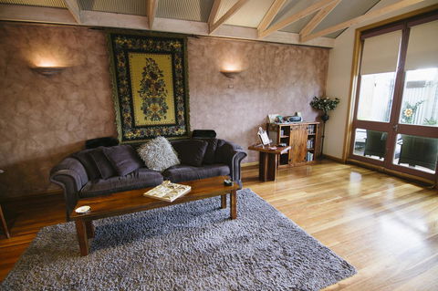 Ditto Daddy's - Kingaroy Accommodation 20