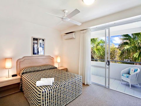La Mer Sunshine Beachfront - Kingaroy Accommodation 25