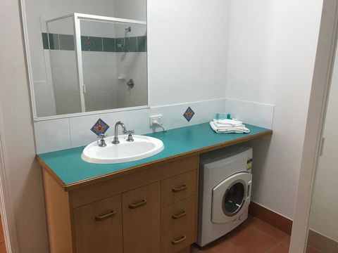 Coral Cove Resort - Kingaroy Accommodation 5