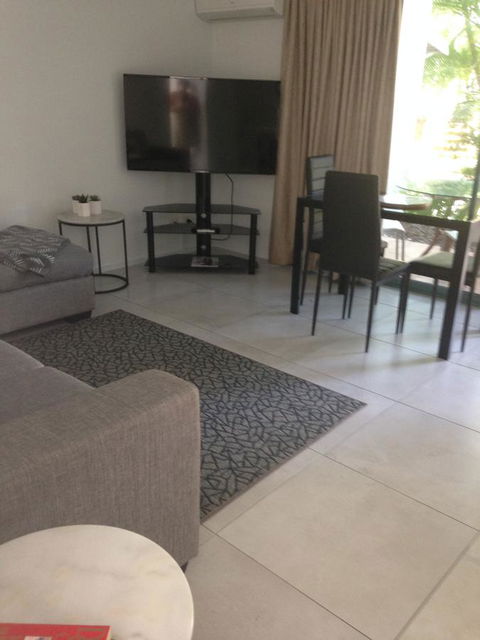 Chez Noosa Resort Motel - Kingaroy Accommodation 6