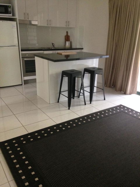 Chez Noosa Resort Motel - Kingaroy Accommodation 29