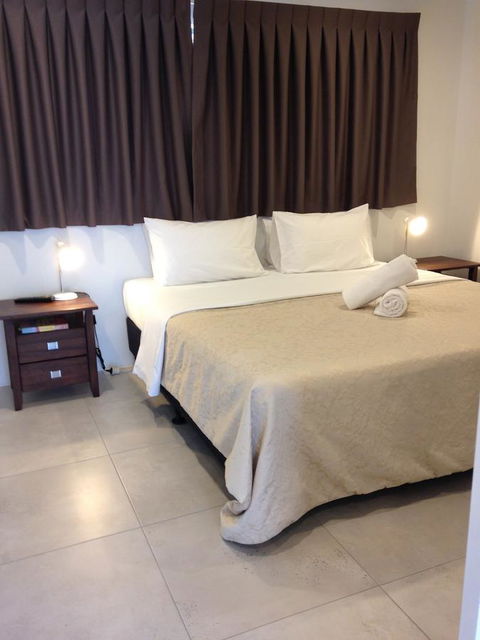Chez Noosa Resort Motel - Kingaroy Accommodation 13
