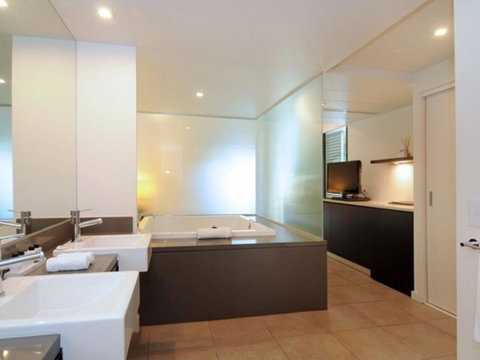 Luxury Apartments At Temple Resort And Spa Port Douglas - Kingaroy Accommodation 37