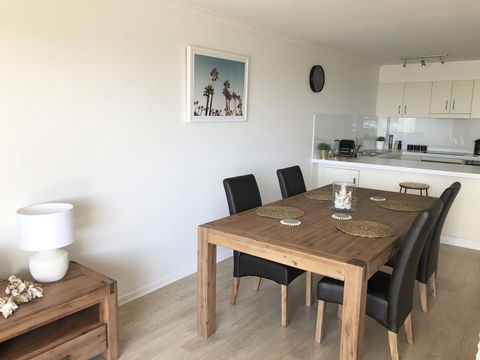 Sunshine Beach Luxe Apartment - Kingaroy Accommodation 29