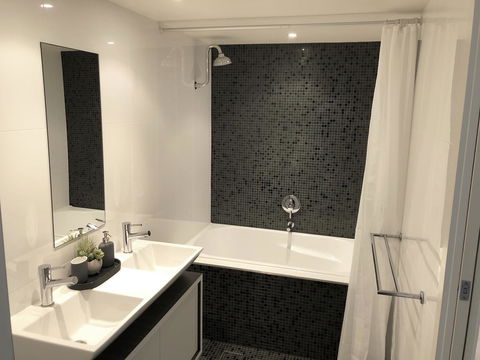 Sunshine Beach Luxe Apartment - Kingaroy Accommodation 11