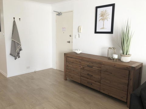 Sunshine Beach Luxe Apartment - Kingaroy Accommodation 6