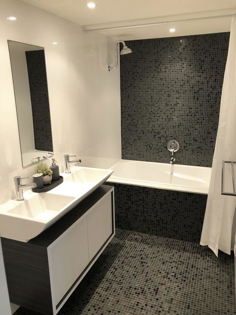 Sunshine Beach Luxe Apartment - Kingaroy Accommodation 16