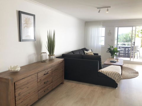 Sunshine Beach Luxe Apartment - Kingaroy Accommodation 23