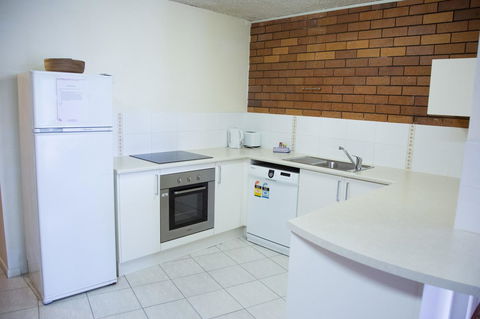Northpoint Holiday Apartments - Kingaroy Accommodation 8
