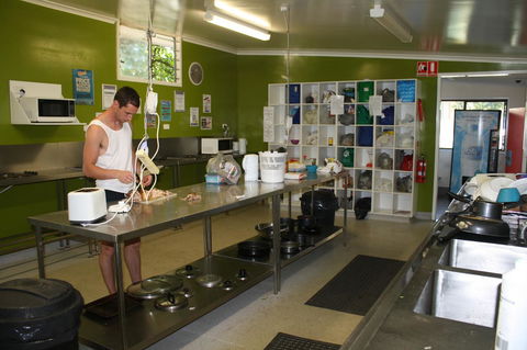 Nomads Airlie Beach - Kingaroy Accommodation 12