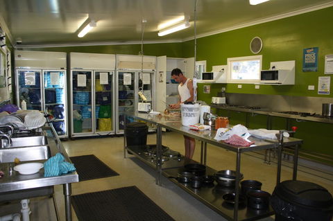Nomads Airlie Beach - Kingaroy Accommodation 19