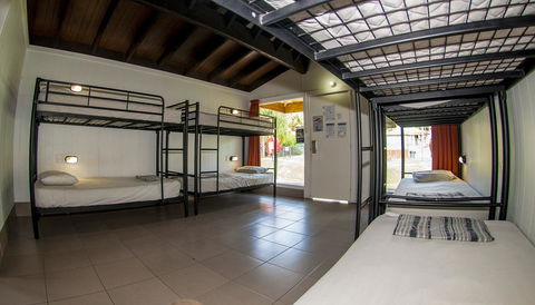Nomads Airlie Beach - Kingaroy Accommodation 17